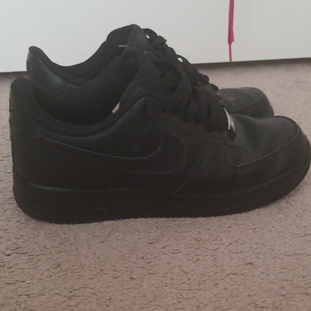Black Air Force 1s